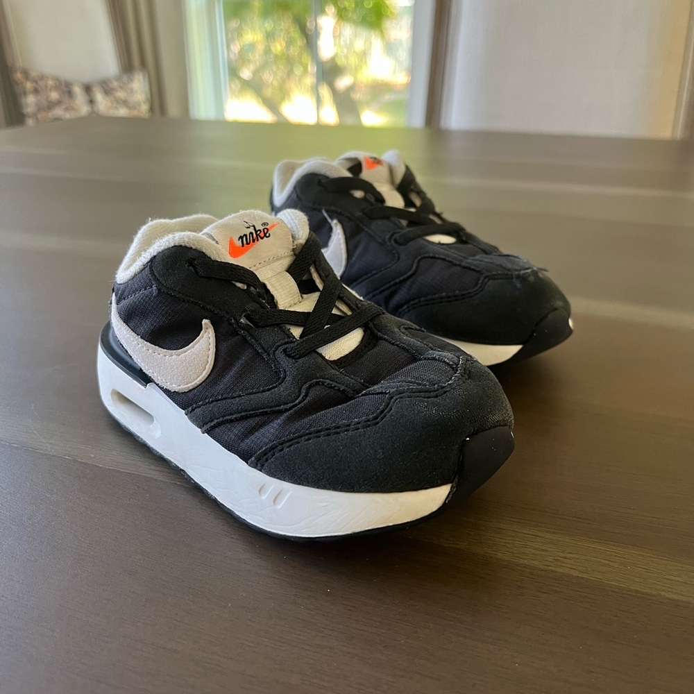 Nike Toddler Boys Black Retro Slip Ons